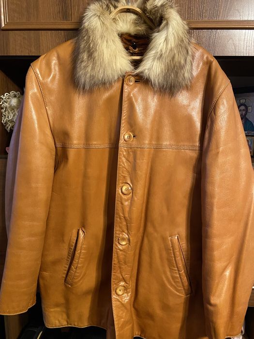 Шкіряна з натуральним хутром