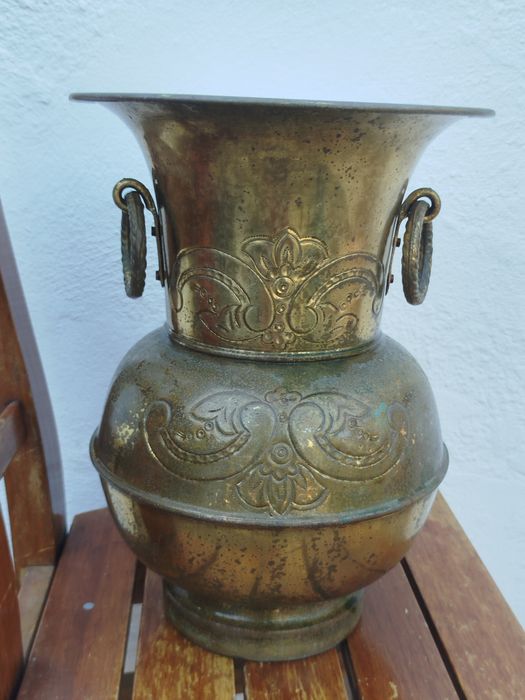 Jarrão em zinco antigo