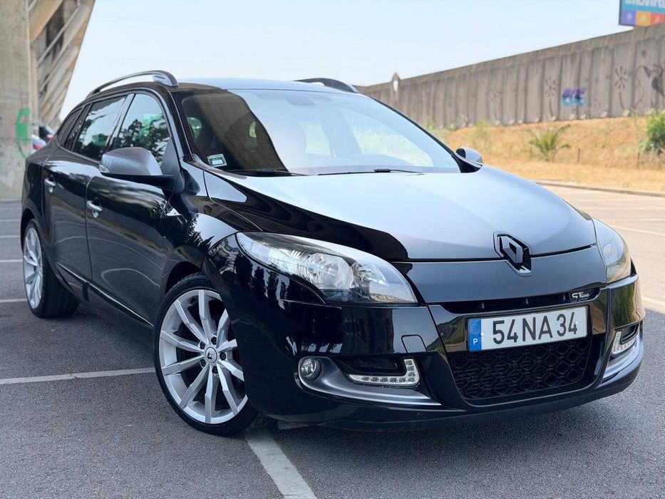 RENAULT MEGANE GT LINE