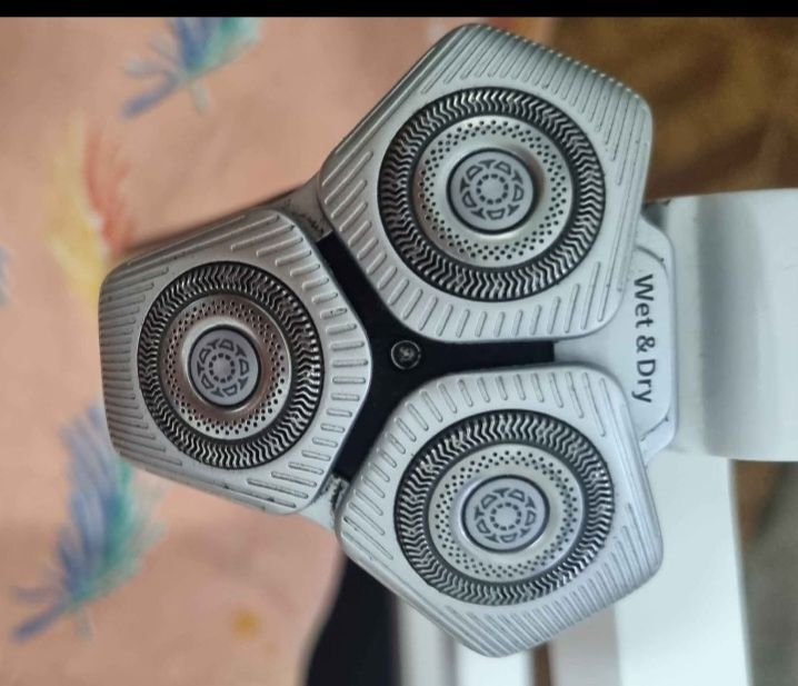 Máquina barbear philips