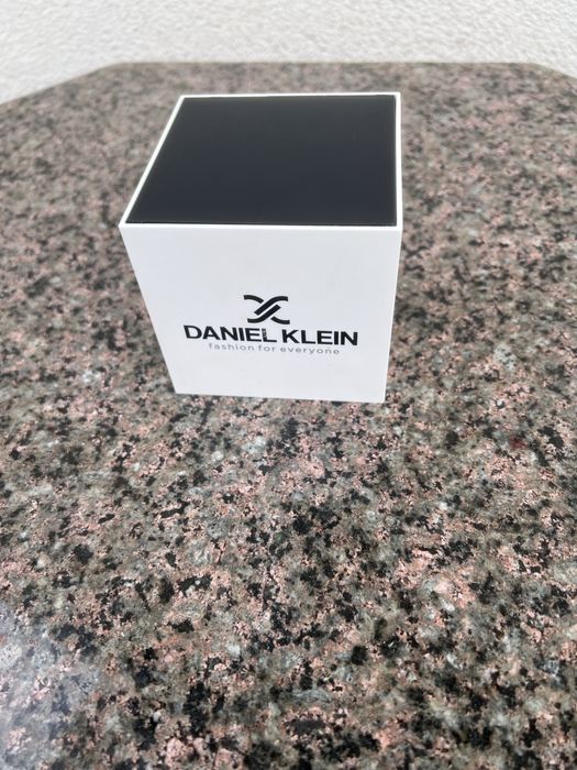 Часи на руку DANIEL KLEIN