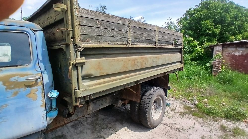 Газ 53 по запчастинах кузов мости рама. І тд