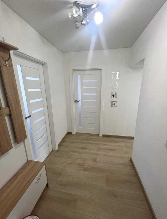 Продам 4к квартиру в самому Центрі.Готова до проживання.Вул П.Орлика