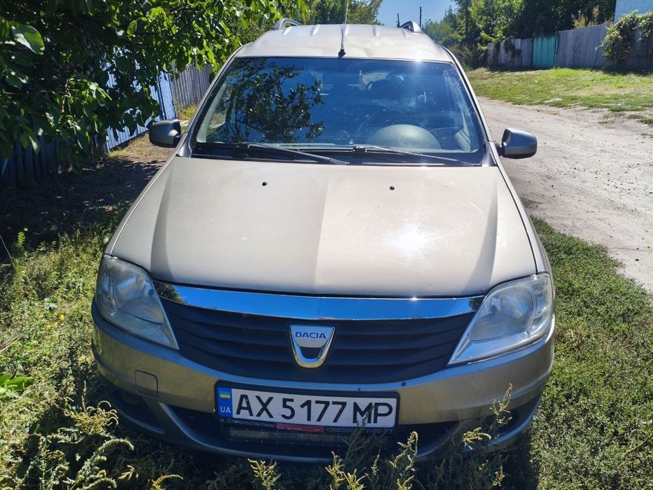 Продам  Dacia Logan MKV 1.6 -16V- GAZ 4- 7ми місна