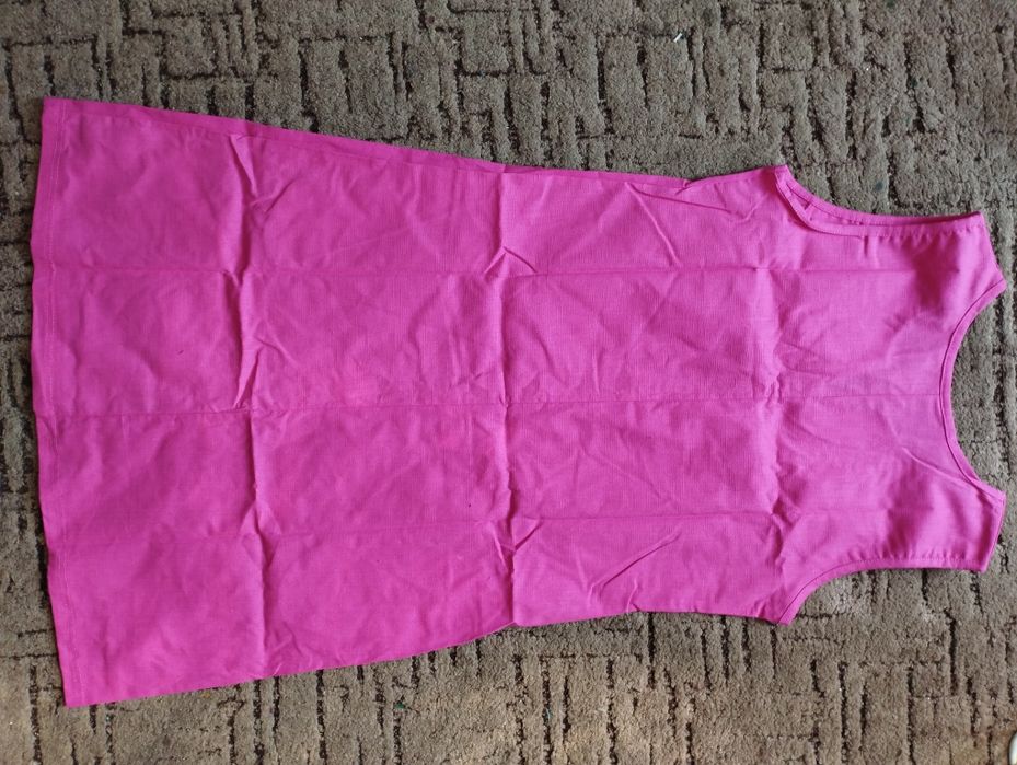 Красивое льняное платье