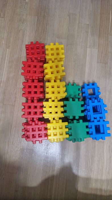 Klocki konstrukcyjne wafle - 145 sztuk