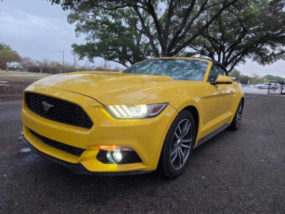 Ford Mustang EcoBoost Premium      2017