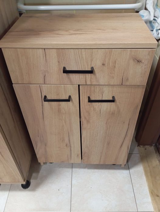 Komoda szuflada i półki