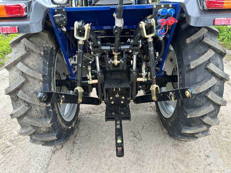 Мінітрактор ДТЗ 354 U 35 к.с., дизель, 4×4, синій новий доставка