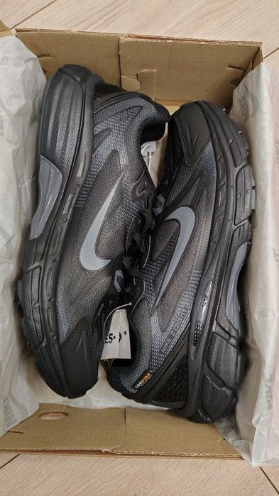 Розпродаж Кросівки Nike Gore tex