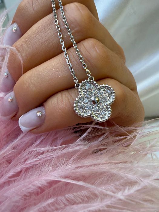 Naszyjnik z diamentami naturalnymi 0.40 CT