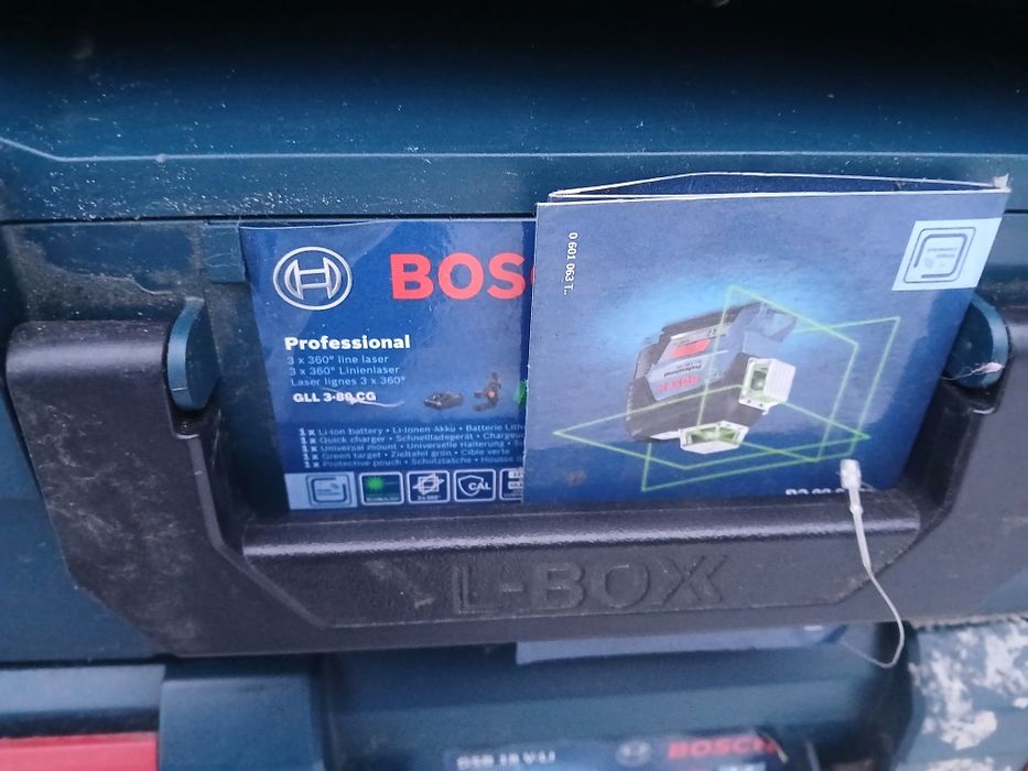 Bosch Profesional  Walizki na elektronarzędzia system Sortimo