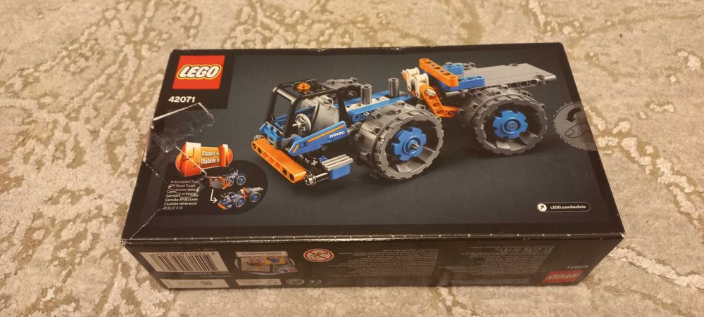 Klocki LEGO TECHNIC 42071 Spycharka (Dozer Compactor)