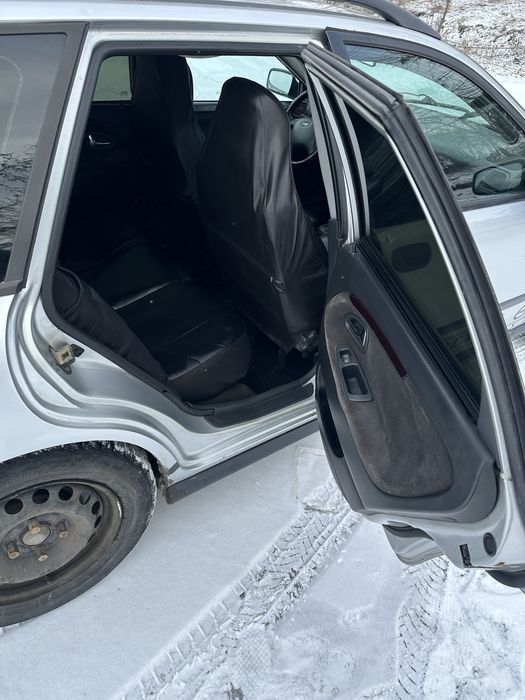 Продам Вольво V40 1,9 дизель