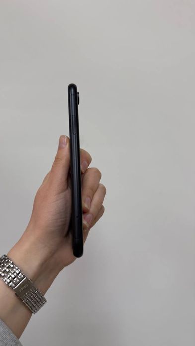 Iphone XR 64 gb (black)