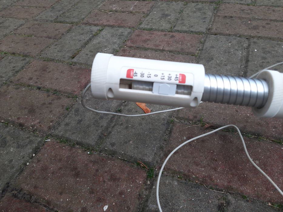 Antena satelitarna