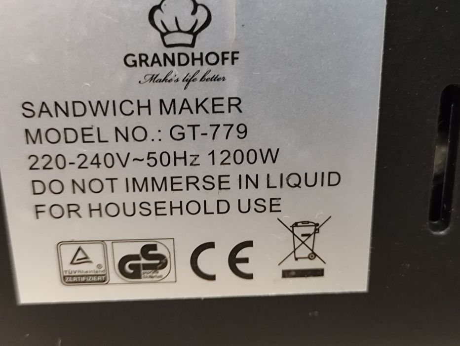 Сендвичница вафельница и гриль