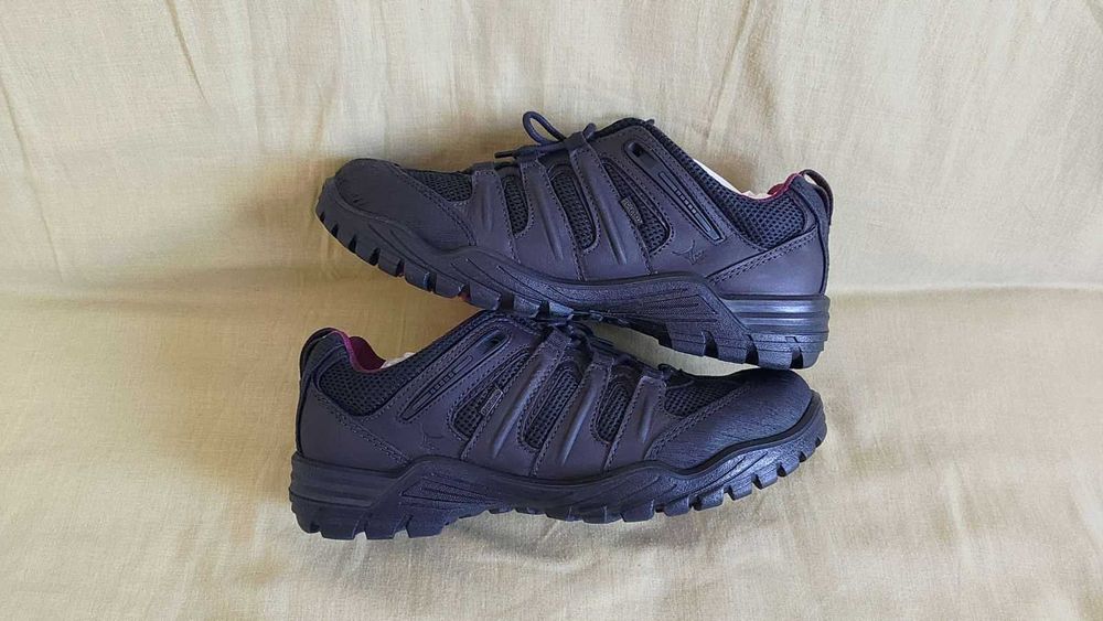 ECCO Gore-tex р39 NEW