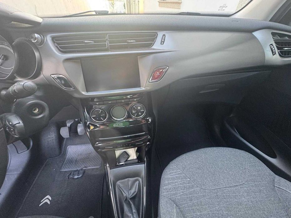 Citroene C3, 1.2 gasolina, apenas com 47.000km