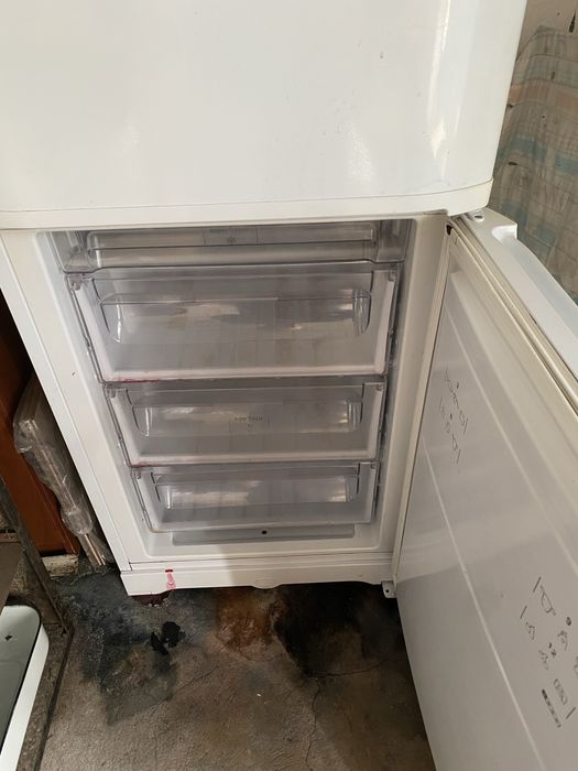 Двухкомпрессорный холодильник