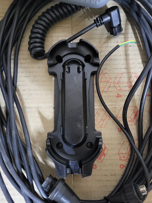 Морська радіостанція Raymarine RayMic A46052
