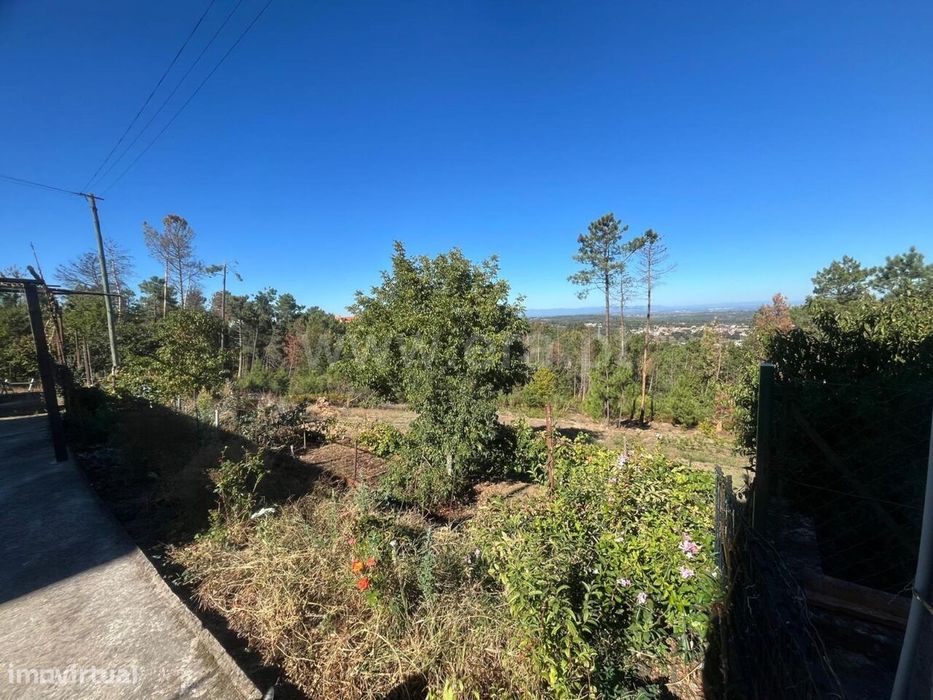 Terreno / Seia, Seia, São Romão e Lapa dos Dinheiros — Seia, São Romão E Lapa Dos Dinheiros, Guarda