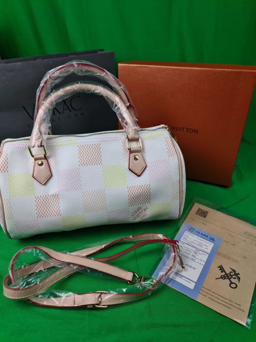 Torebka srednia Torba damska Louis Vuitton kratka jasna lv kuferek