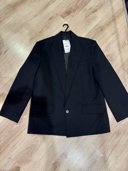 Класичний піджак, блейзер Зара, оверсайз.