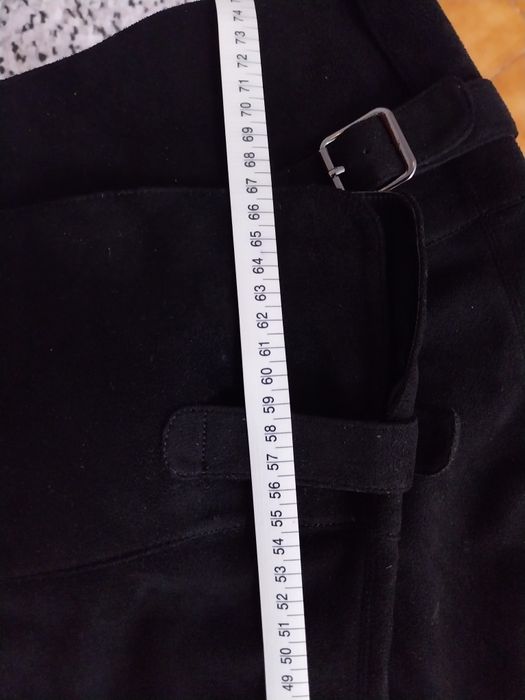 Botas de Cano Alto em Camurça Tam.39 Bershka