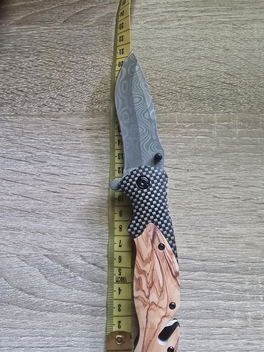 Składany Nóż turystyczny 20 cm ładnie wykonany