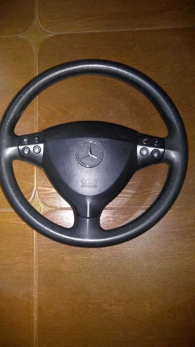Кермо мультифункціональне  з подушкою  безпеки  Mercedes A-Class