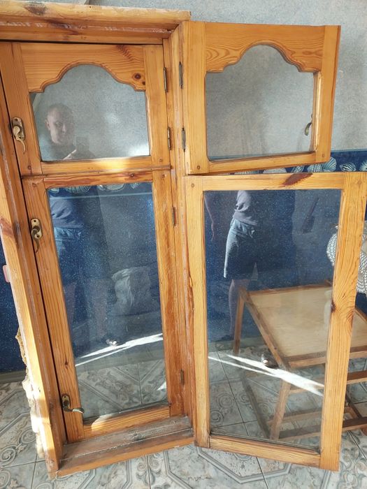 Деревянные изделия на дрова, пластик