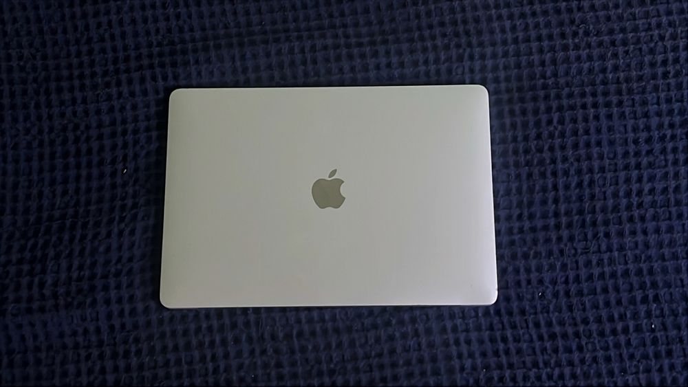 Macbook Pro 13“ 2017 на розбірку/під відновлення.