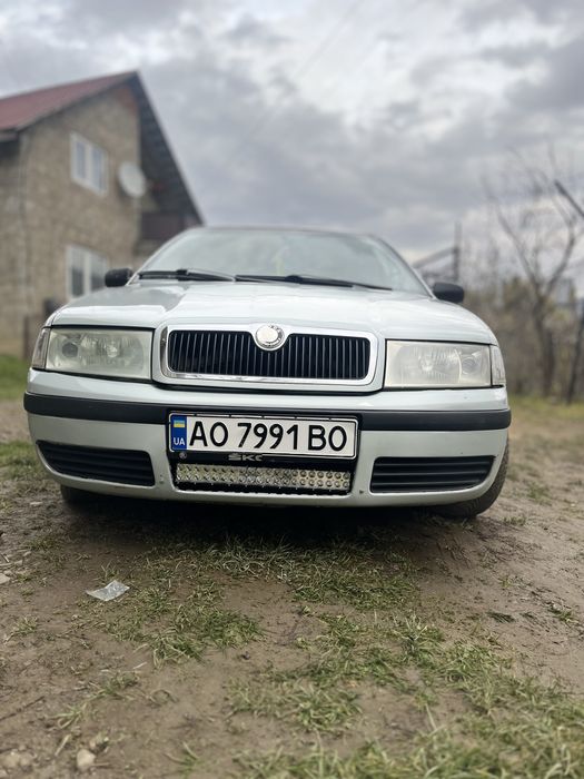 Продам шкода октавія тур 1.6 бенз 2005р
