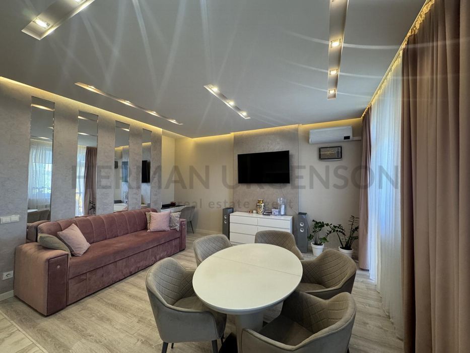 Продаж 3к квартири 102 м.кв / ЖК Сакура, вул. Богомольця