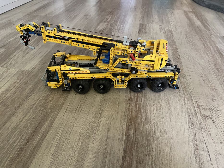 Lego technic dźwig