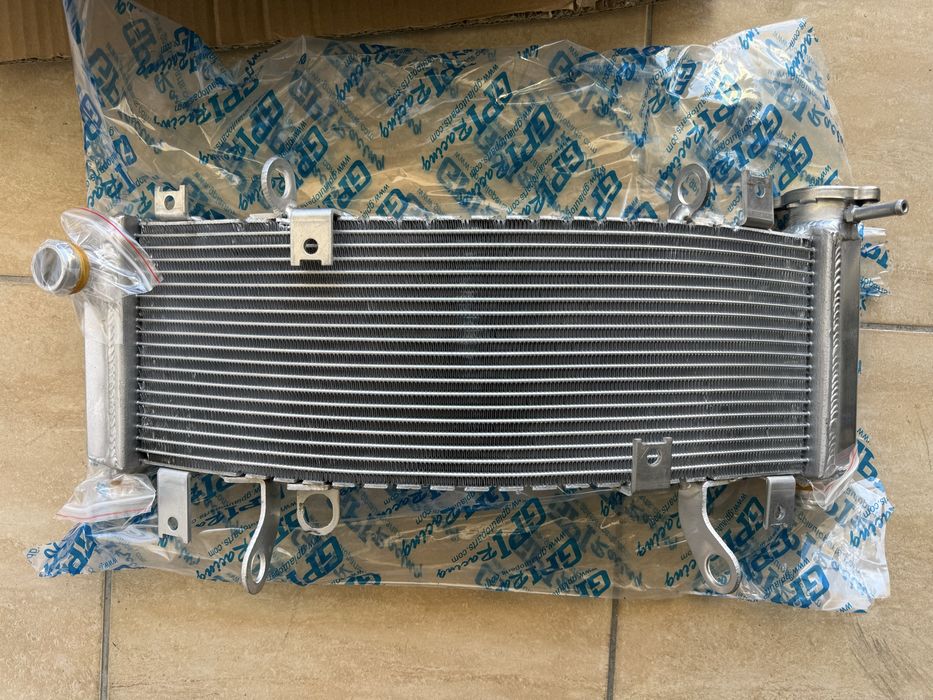 Radiador suzuki TL1000R
