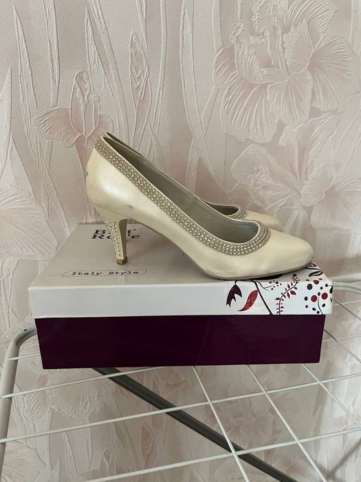 Туфлі жіночі brut