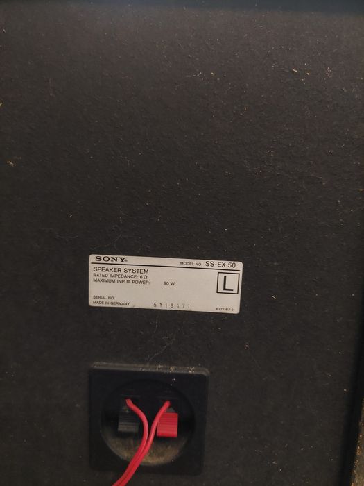 Colunas som Sony SS-EX 50