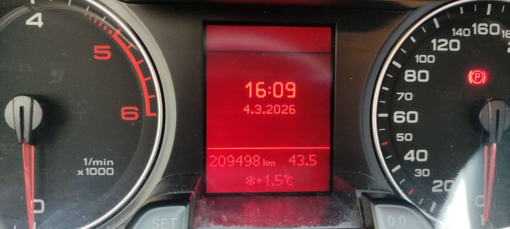 Audi A4 b8 TDI 2.0 S-line  (143 к.с.) 2009 р