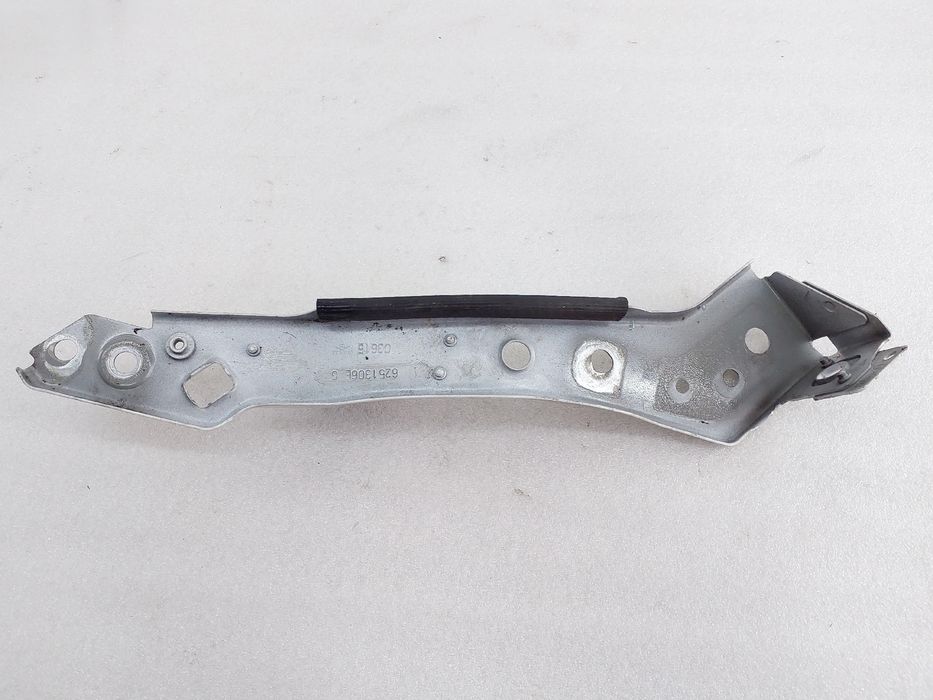 Apoio / Suporte Otica / Farol RENAULT Megane III (BZ0_)