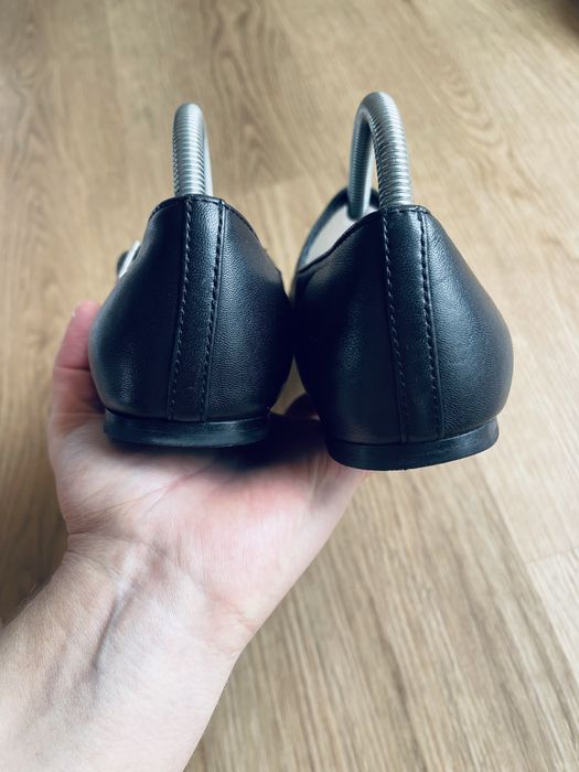 Балетки шкіряні COS 39р