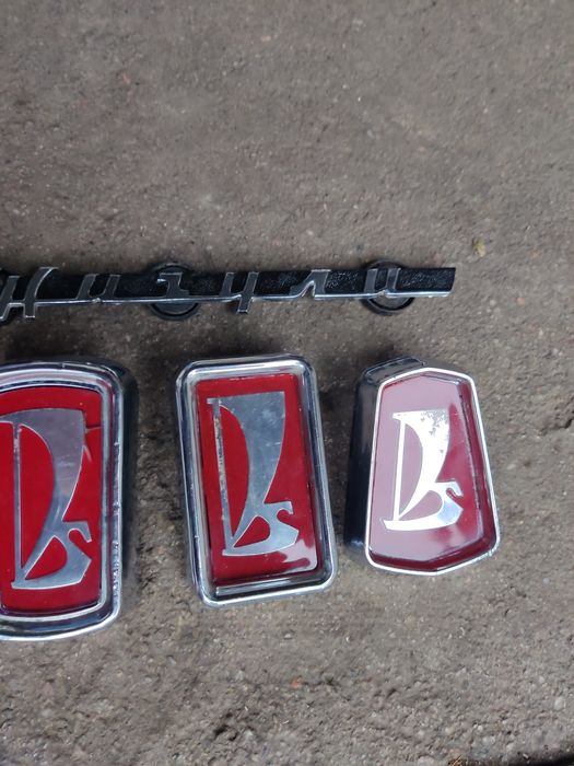 Эмблема ваз 2103,2101,21011