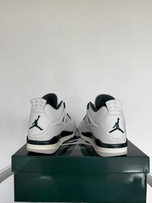 Air Jordan 4 „Oxidized Green”