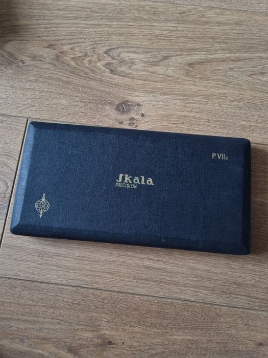 Zestaw kreślarski SkALA