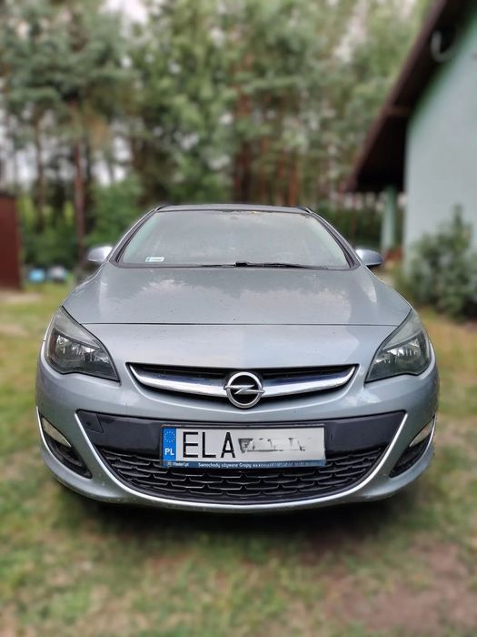 Opel Astra Opel Astra J 2014r. II właściciel