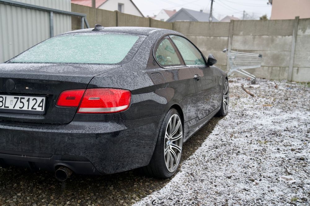 Sprzedam BMW Seria 3 E92 2.0i Automat | M Pakiet
