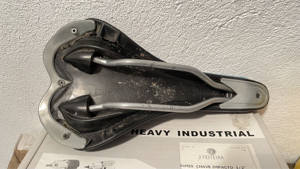 Banco de bicicleta de BTT