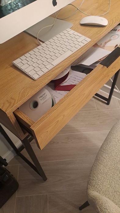 Konsola loftowa z szuflada