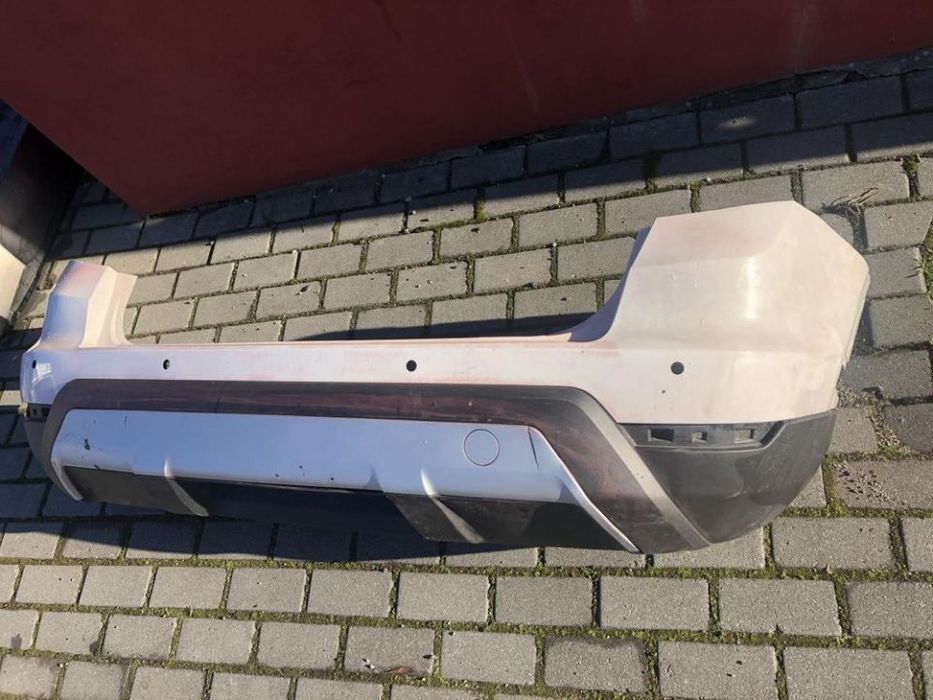 Parachoque seat arona